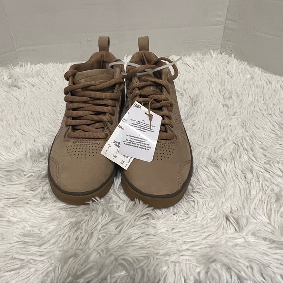 Brand new Adidas tyshawn jones shoes h04928 sz 6 suede - Picture 8 of 10